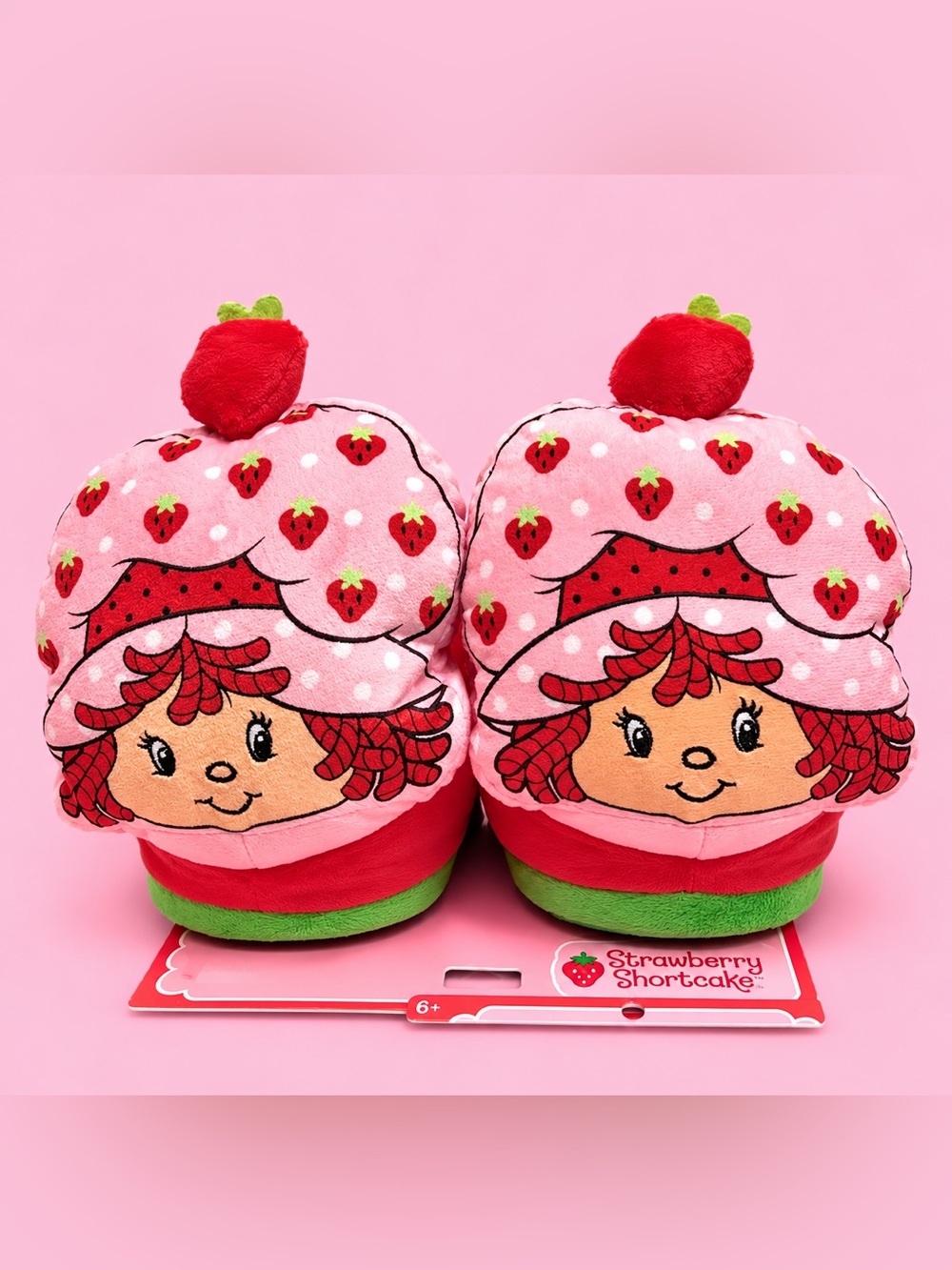 Strawberry Shortcake Pink Plush Slip-On Women's Slippers
